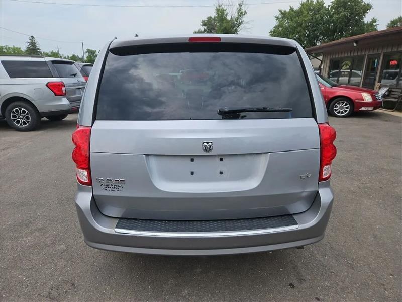 RAM Cargo Van Base 2014
