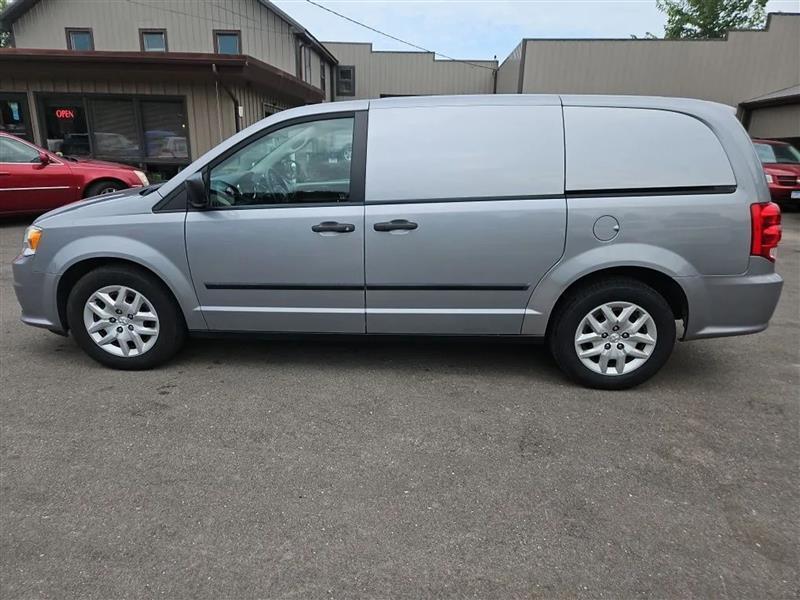 RAM Cargo Van Base 2014