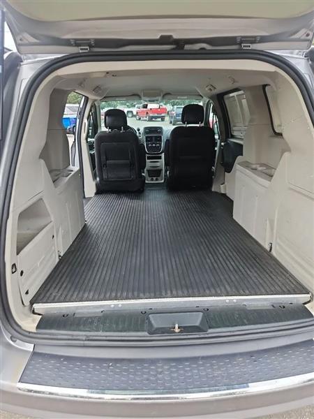 RAM Cargo Van Base 2014