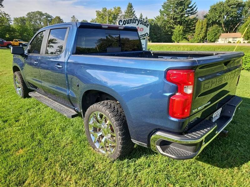 Chevrolet Silverado 1500 LT Crew Cab 2WD 2021