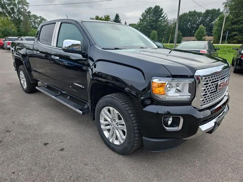 GMC Canyon Denali Crew Cab 4WD Long Box 2017