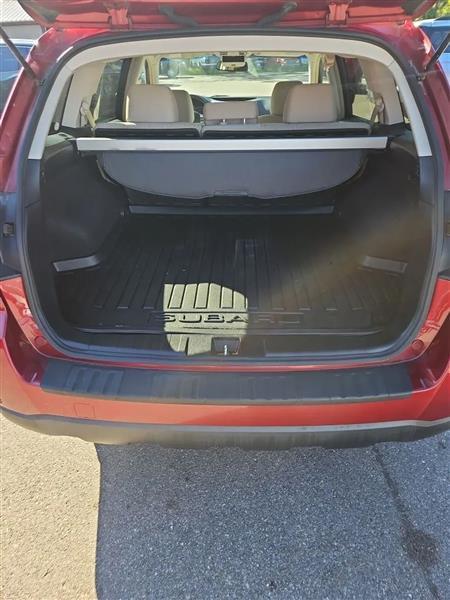 Subaru Outback 2.5i Premium 2013