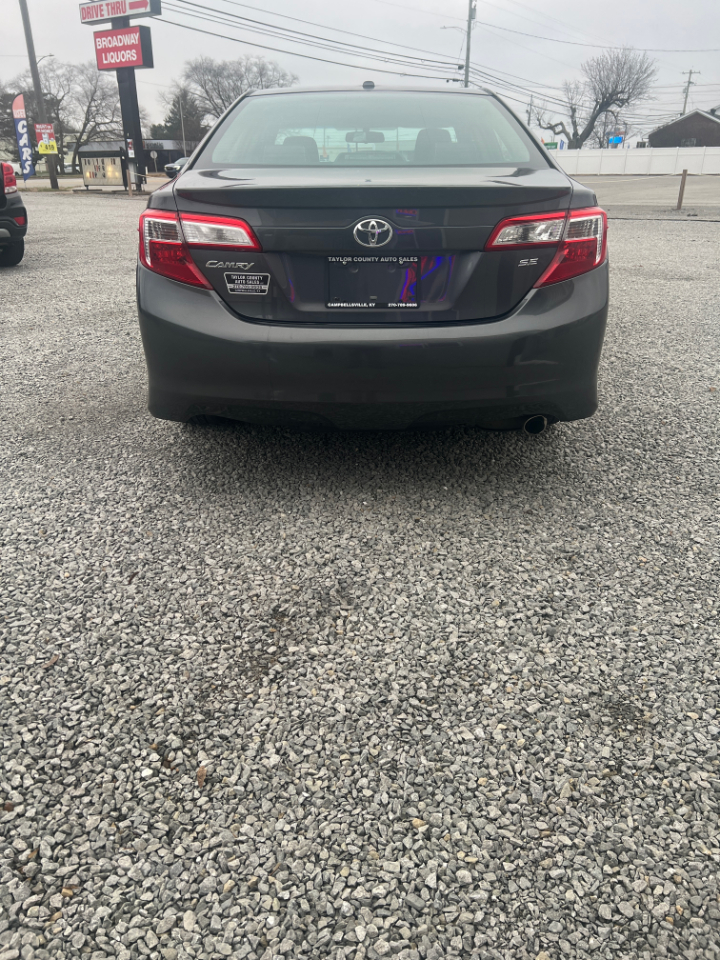 Toyota Camry XLE 2013