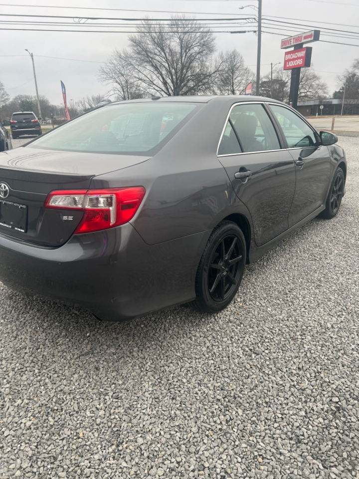 Toyota Camry XLE 2013