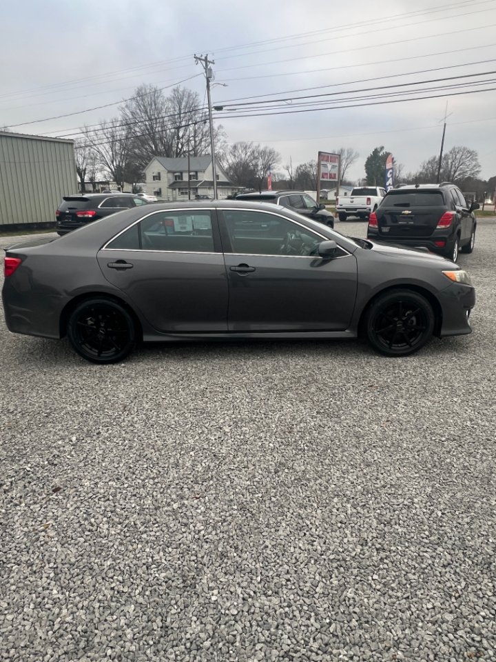 Toyota Camry XLE 2013