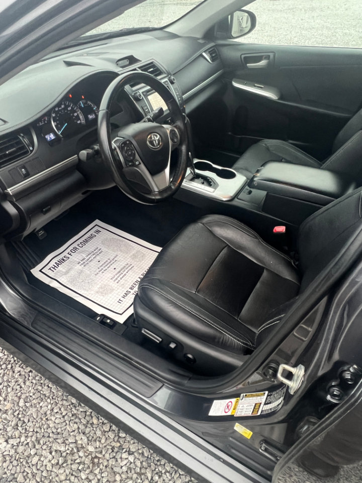 Toyota Camry XLE 2013