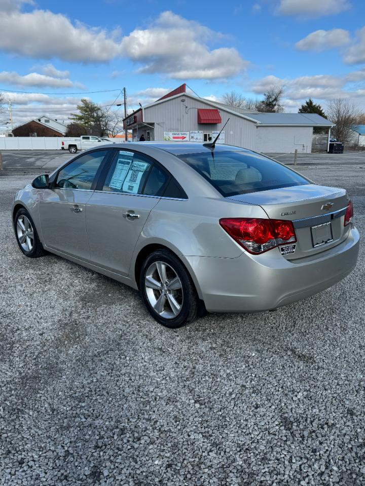 Chevrolet Cruze 2LT Auto 2013