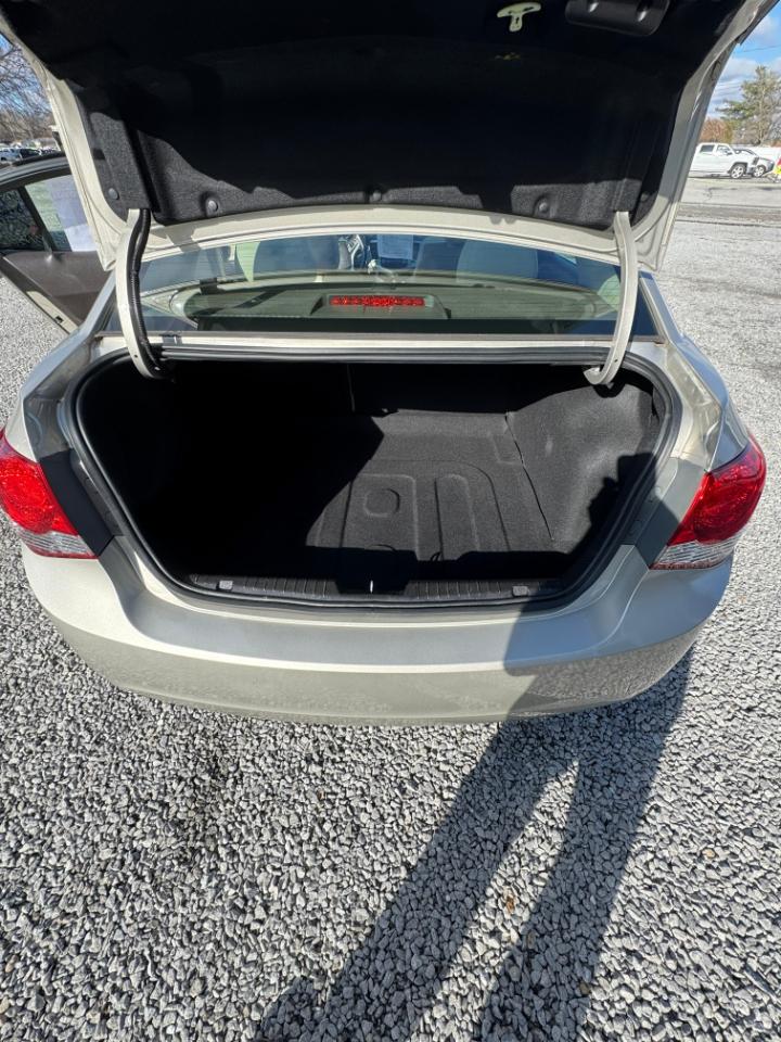 Chevrolet Cruze 2LT Auto 2013