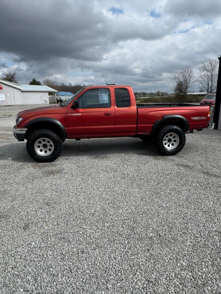 Toyota Tacoma Xtracab V6 4WD 2003