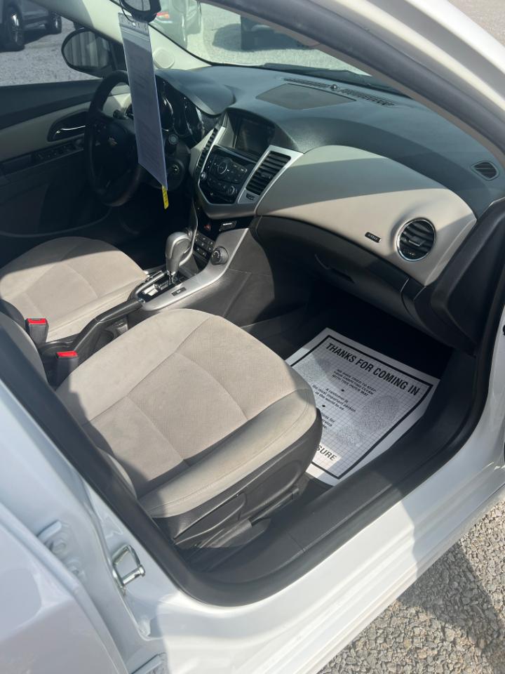 Chevrolet Cruze 1LT Auto 2015