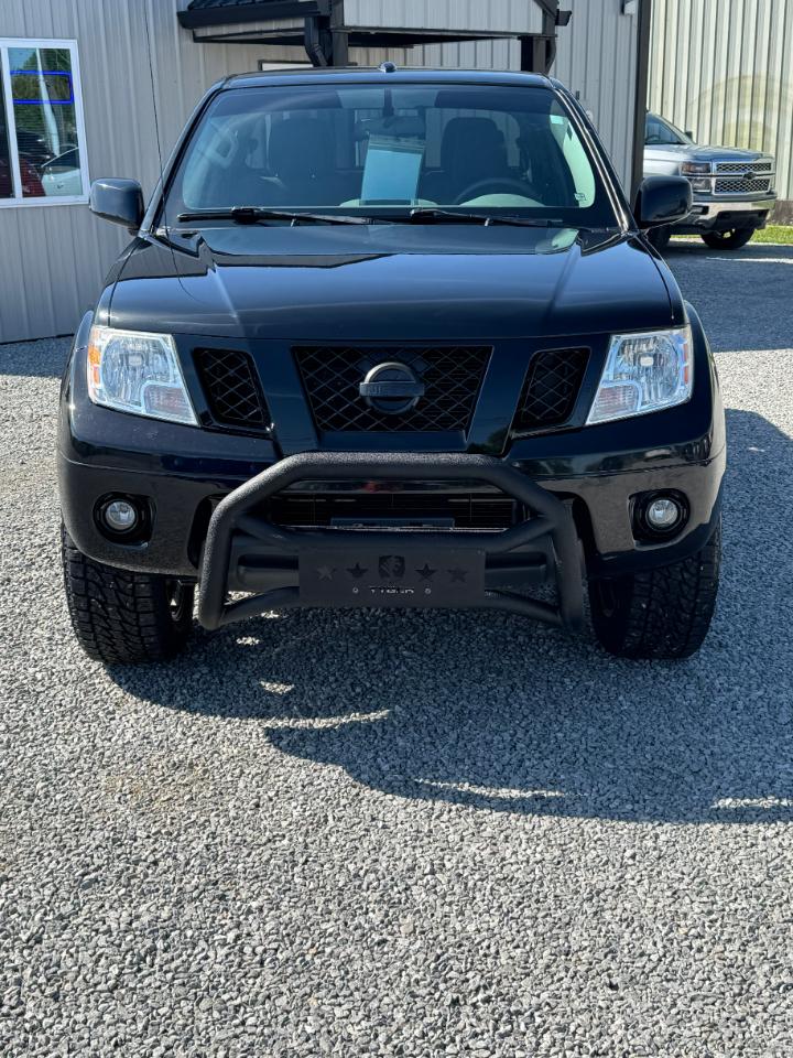 Nissan Frontier  2017