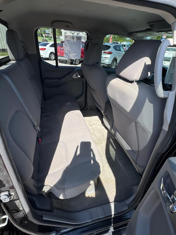 Nissan Frontier  2017