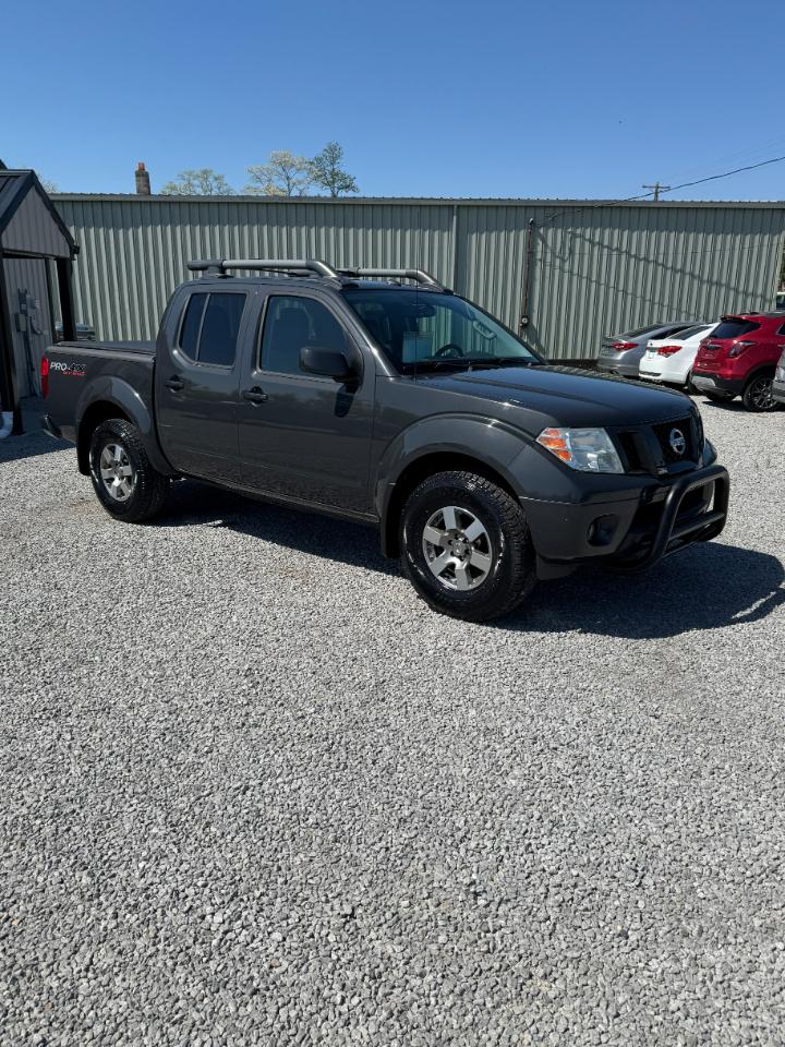 Nissan Frontier SL Crew Cab 4WD 2012