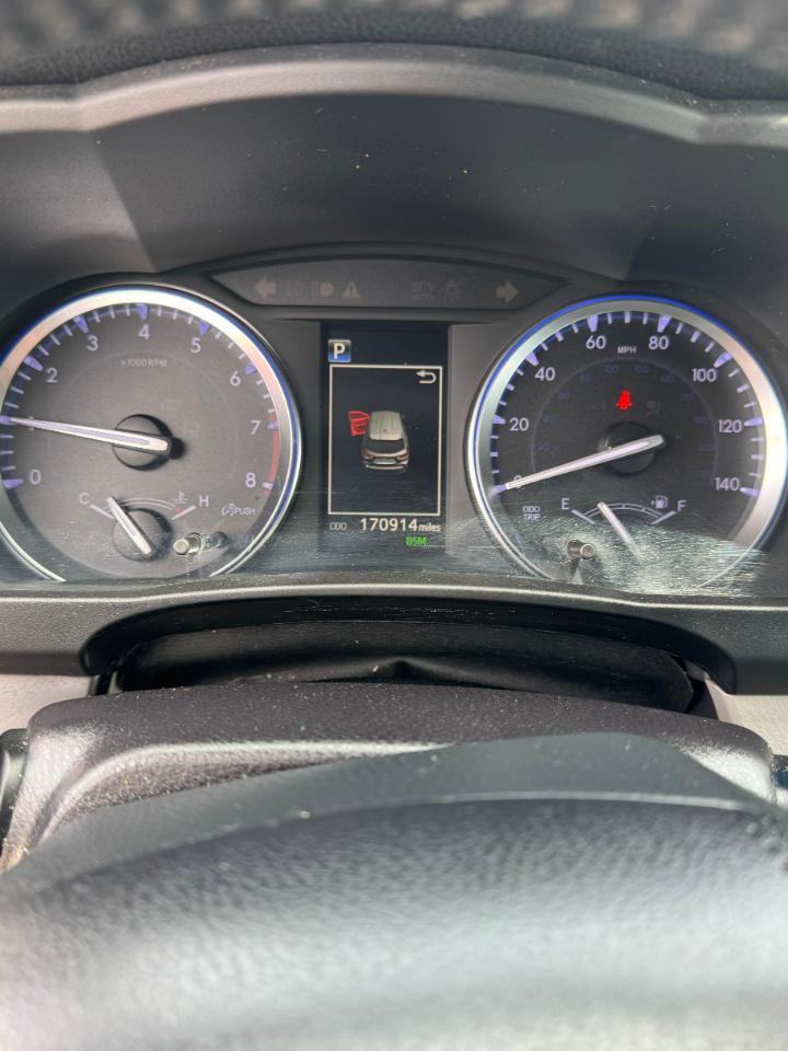 Toyota Highlander XLE AWD V6 2019