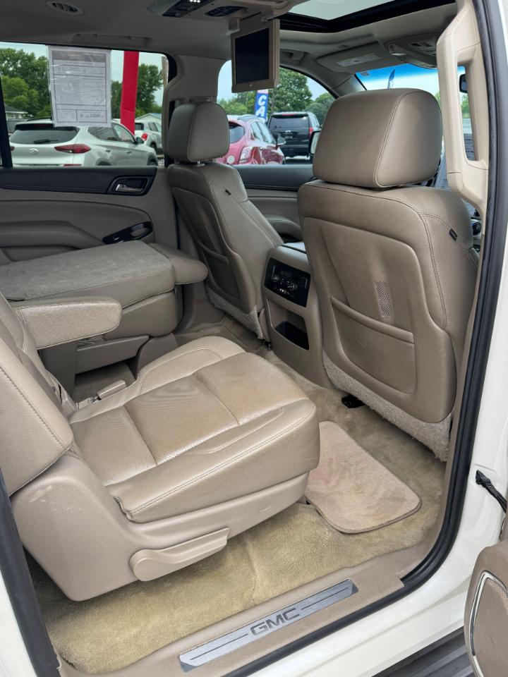GMC Yukon XL SLT 1/2 Ton 4WD 2015