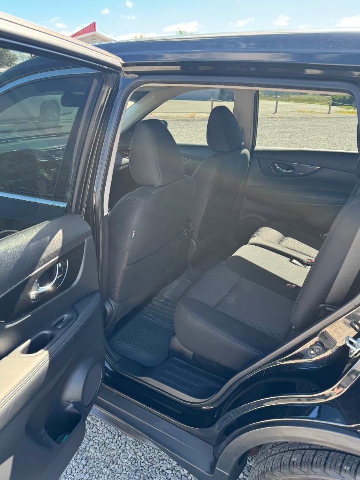 Nissan Rogue SV AWD 2018