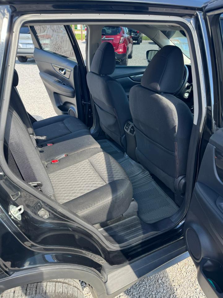 Nissan Rogue SV AWD 2018