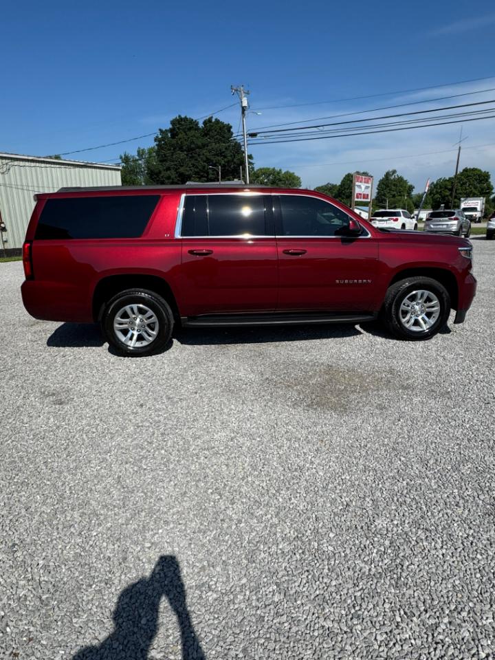 Chevrolet Suburban LT 4WD 2020