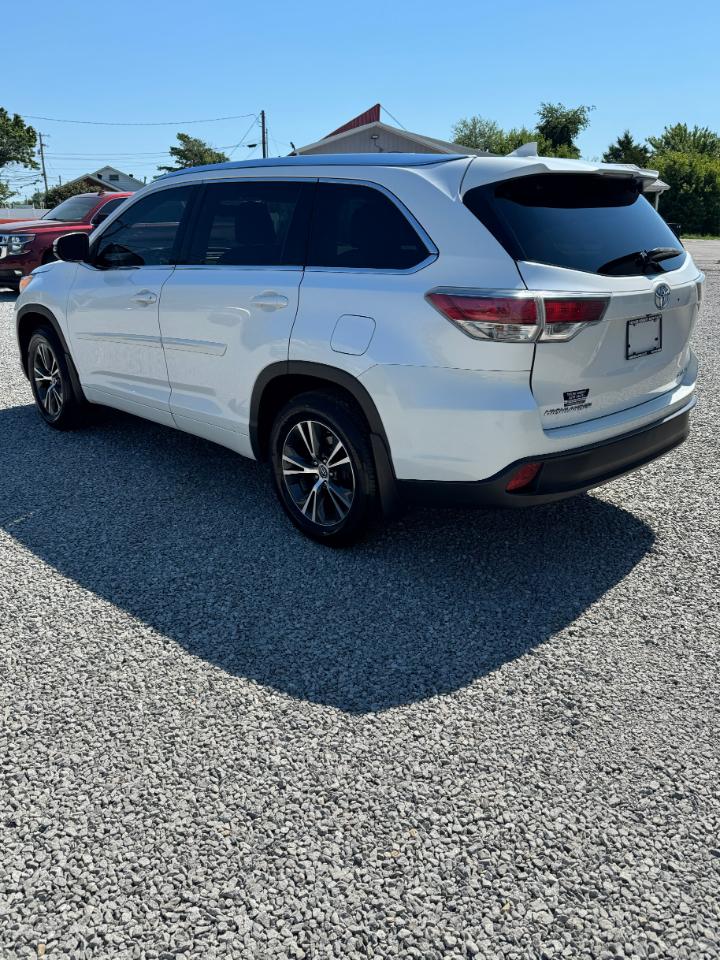 Toyota Highlander XLE AWD V6 2016