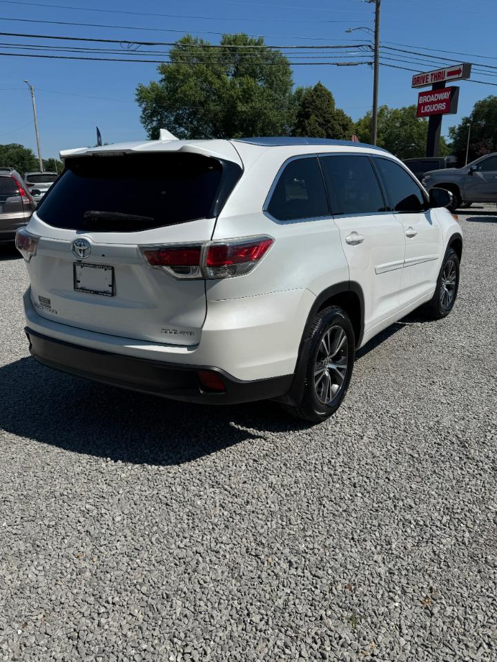 Toyota Highlander XLE AWD V6 2016
