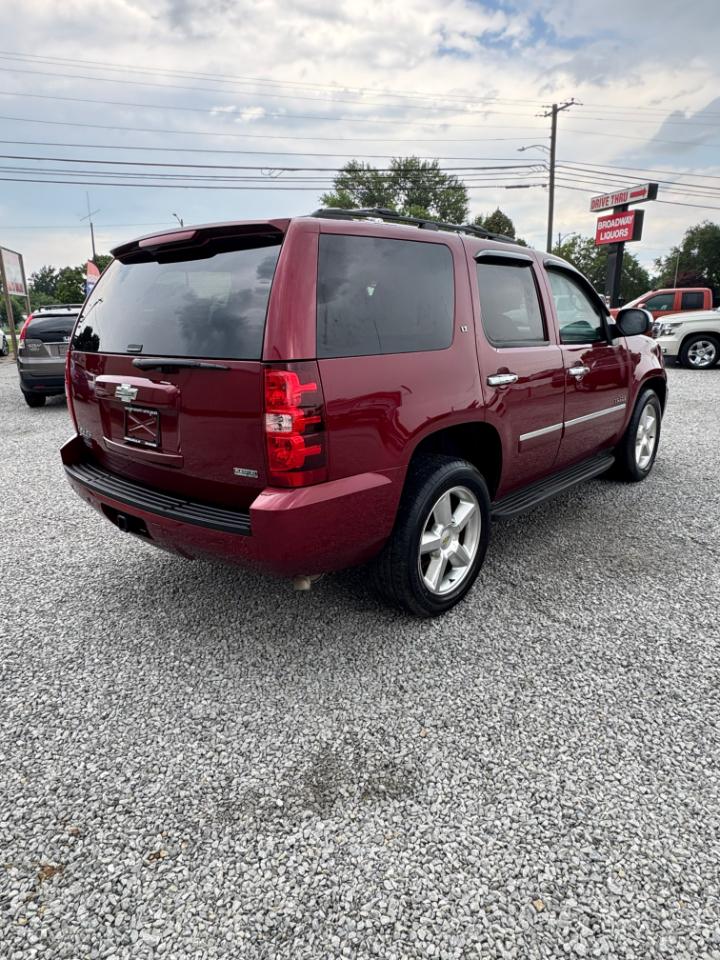 Chevrolet Tahoe LT 2WD 2011
