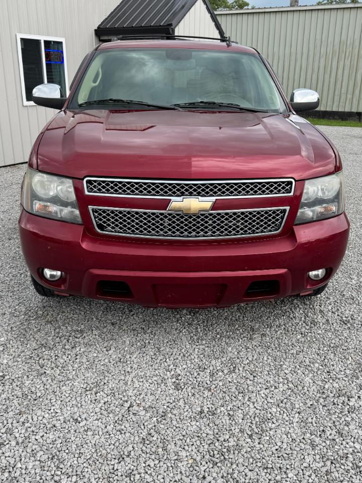 Chevrolet Tahoe LT 2WD 2011