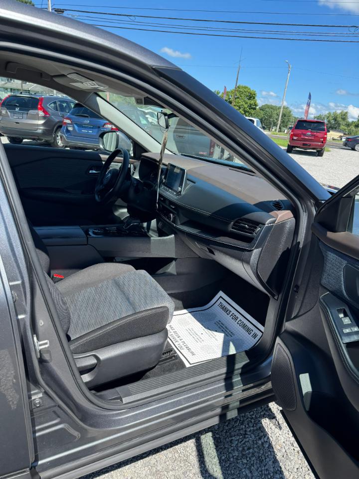 Nissan Rogue SV AWD 2023