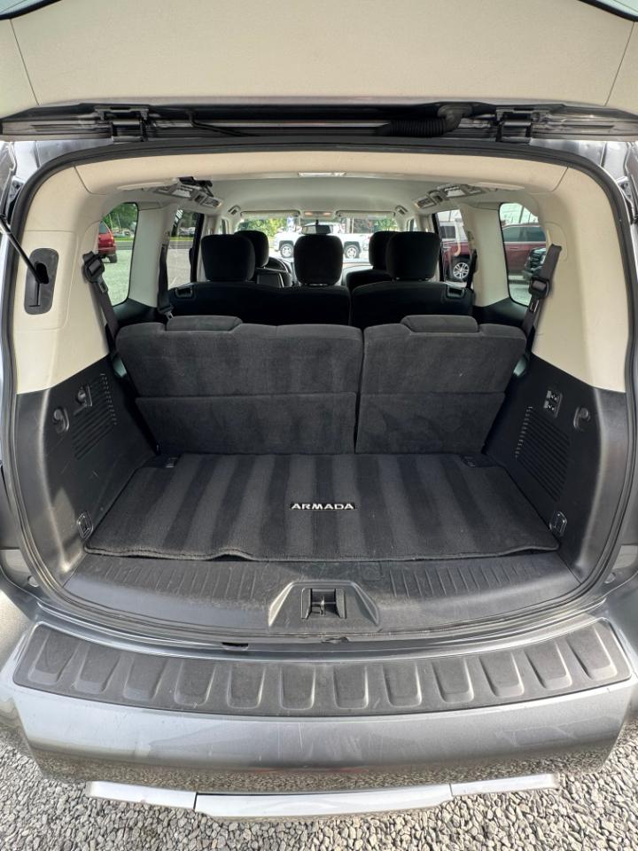 Nissan Armada SV AWD 2018