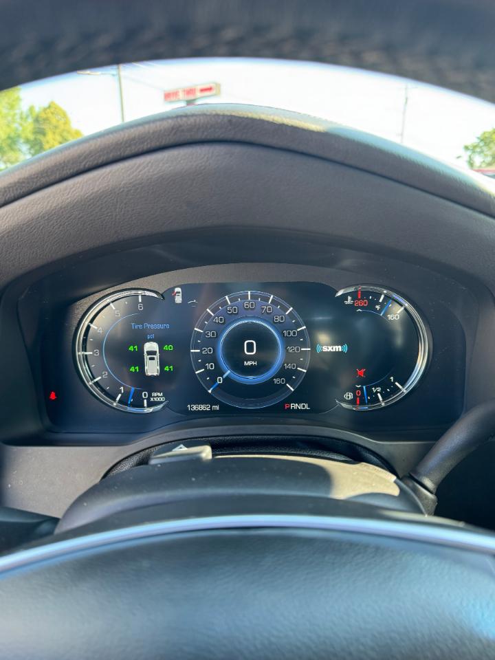 Cadillac Escalade ESV Premium 4WD 2019