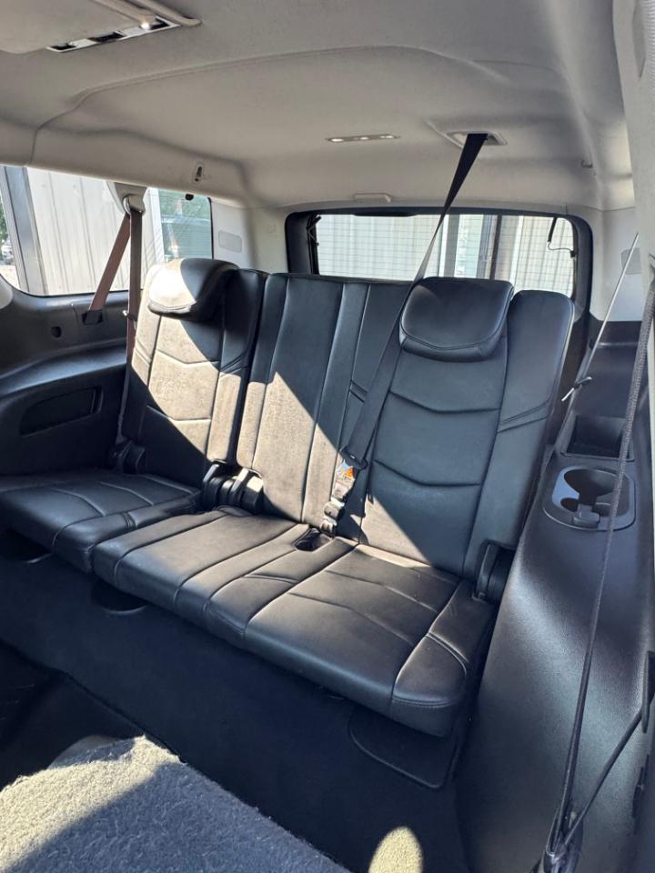 Cadillac Escalade ESV Premium 4WD 2019