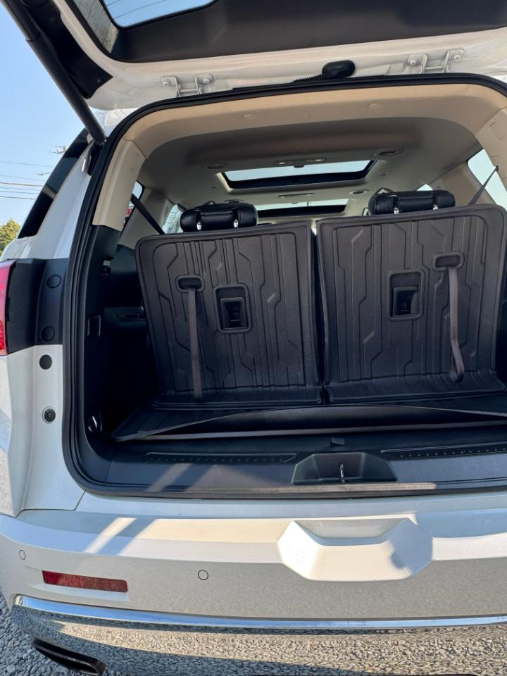 GMC Acadia Denali AWD 2017