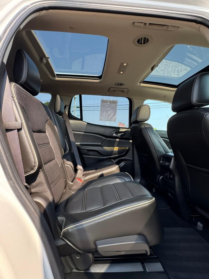 GMC Acadia Denali AWD 2017