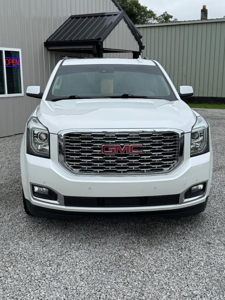 GMC Yukon Denali 4WD 2018