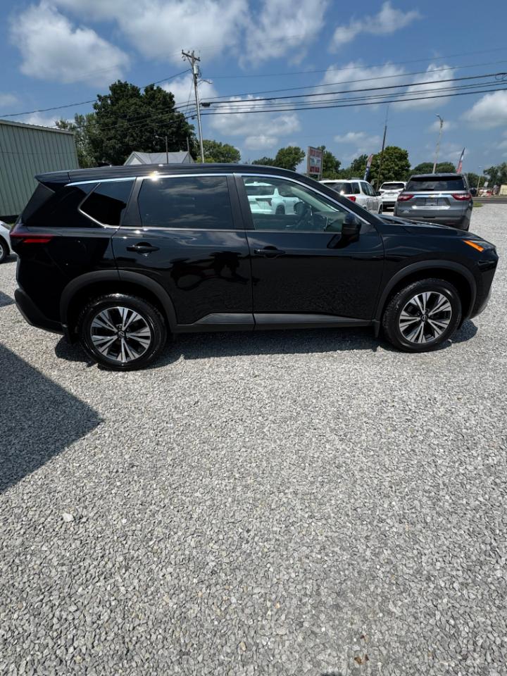 Nissan Rogue SV AWD 2022