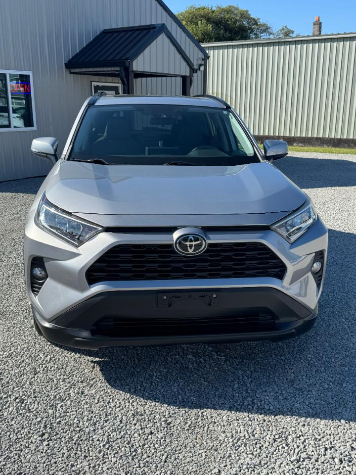 Toyota RAV4 XLE AWD 2021