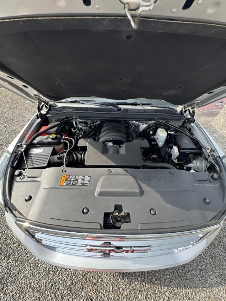 GMC Yukon SLT Standard Edition 4WD 2018