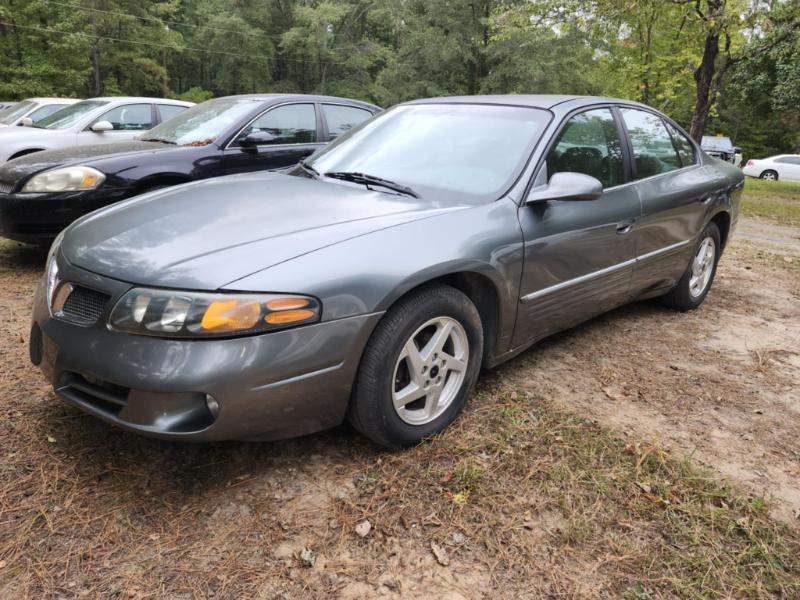 2004 Pontiac Bonneville SE