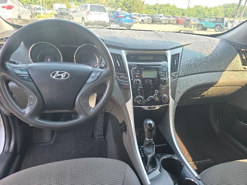 Hyundai Sonata GLS Auto 2011