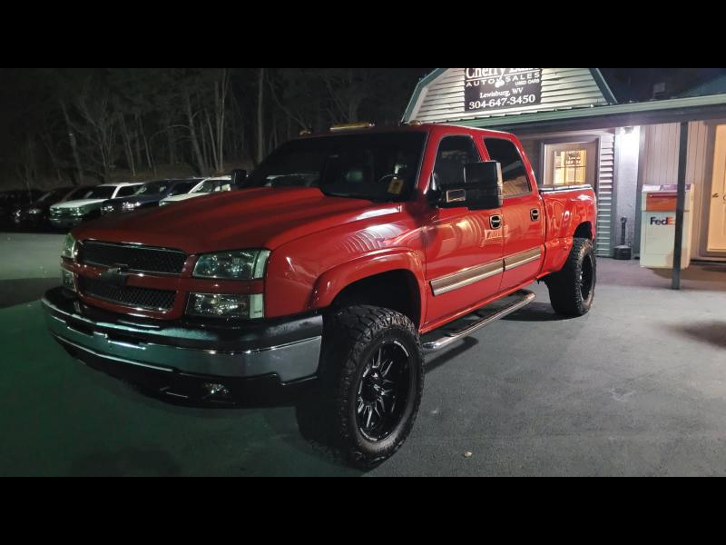 2004 Chevrolet Silverado 2500HD LS's photo