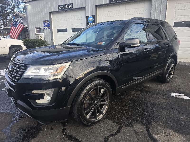 Ford Explorer XLT 4WD 2017