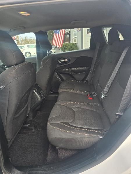 Jeep Cherokee Latitude 4WD 2016