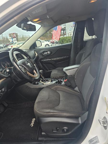 Jeep Cherokee Latitude 4WD 2016