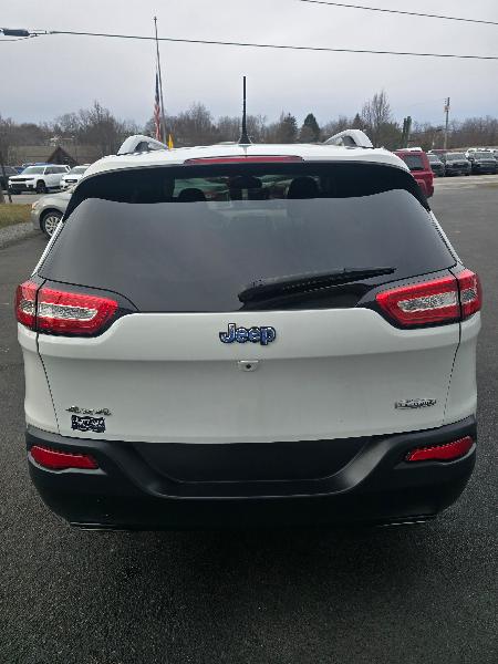 Jeep Cherokee Latitude 4WD 2016