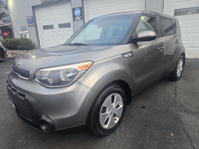 2015 Kia Soul Base's photo