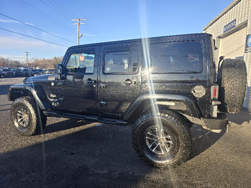 Jeep Wrangler Unlimited Sahara 4WD 2013