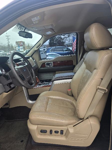 Ford F-150 XL SuperCrew 5.5-ft. Bed 4WD 2010