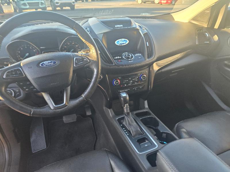 Ford Escape Titanium 4WD 2017