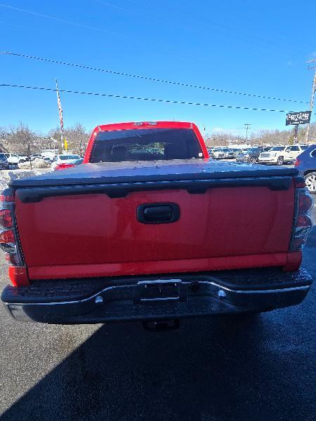 Chevrolet Silverado 2500 LS Crew Cab 4WD 2004
