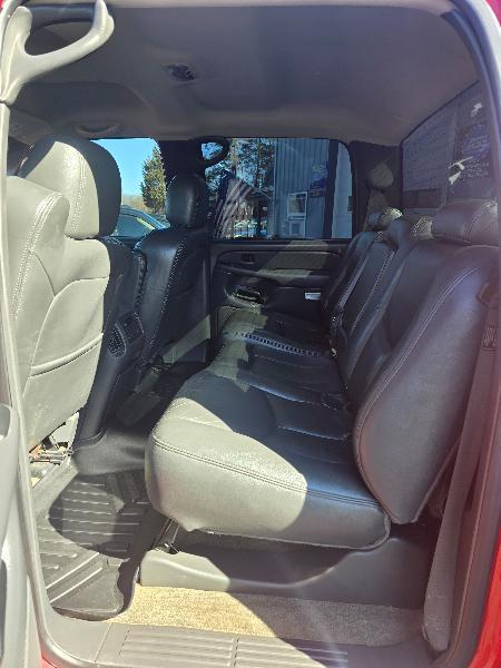 Chevrolet Silverado 2500 LS Crew Cab 4WD 2004