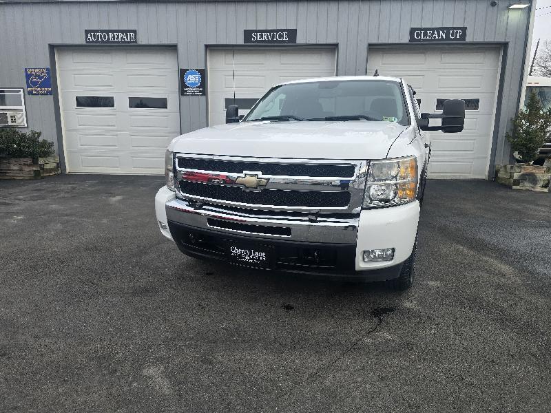 Chevrolet Silverado 1500 LT Ext. Cab 4WD 2011